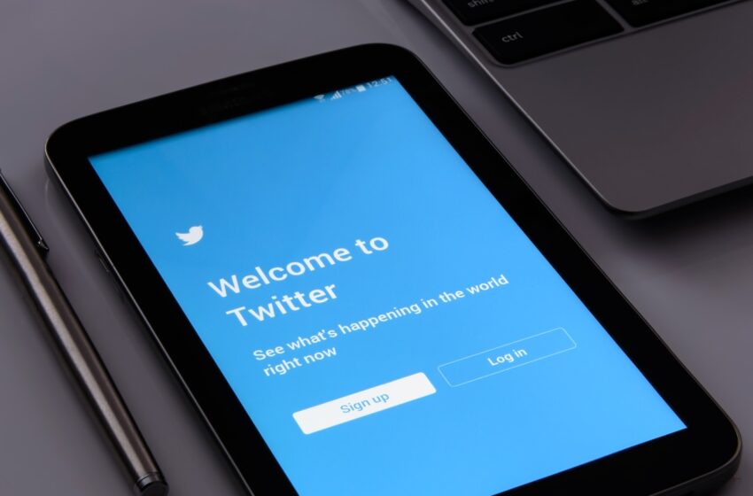 Twitter: lanciato il nuovo processo di verifica per ottenere il badge blu
