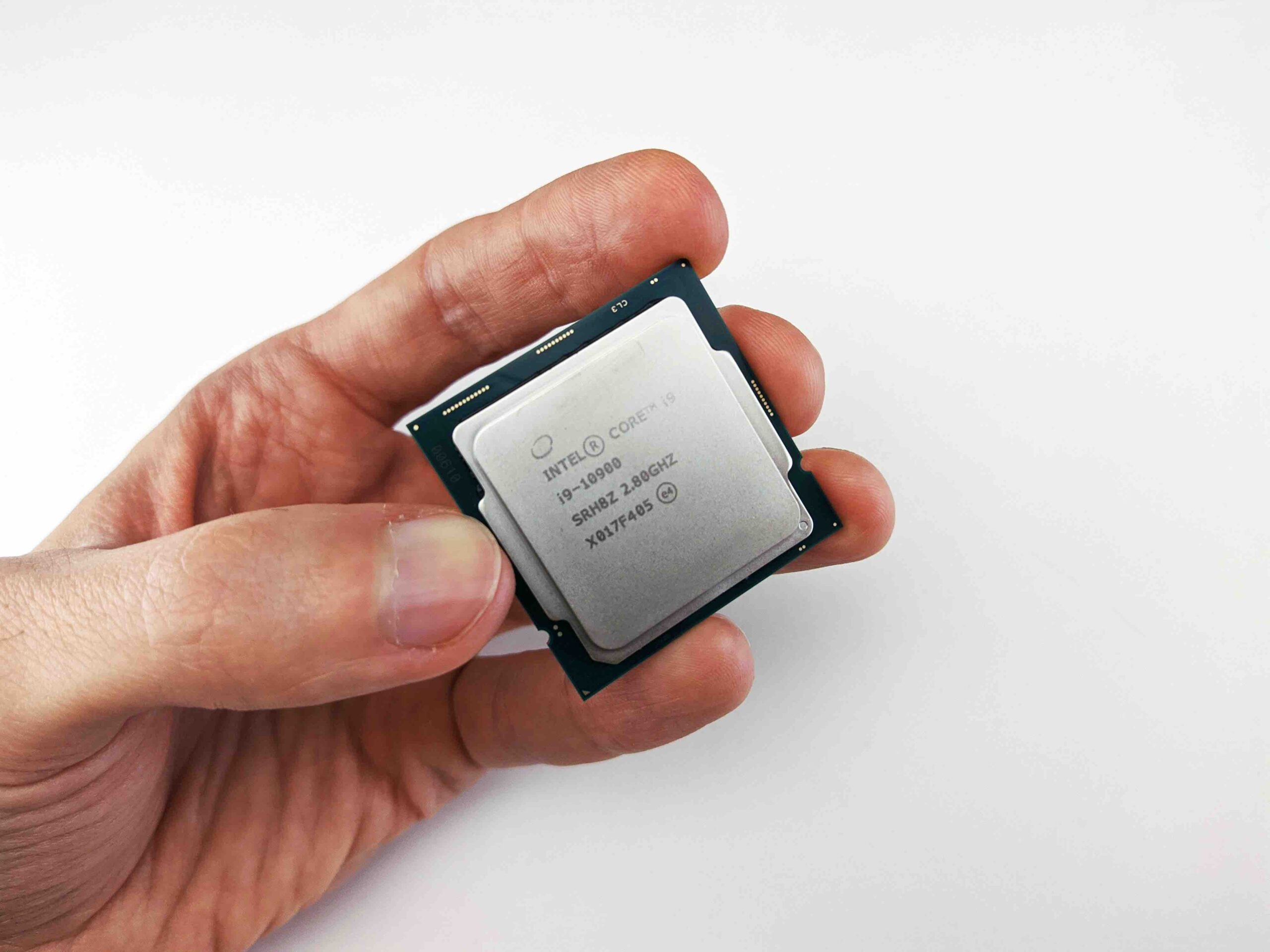 Intel fornisce agli sviluppatori gli strumenti per risolvere  le sfide del presente e del domani