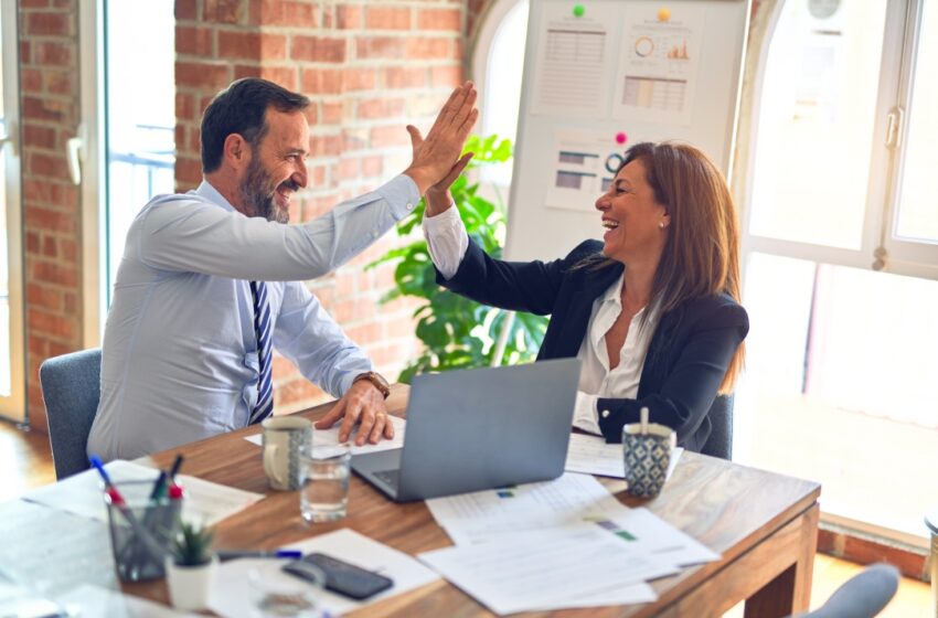 Come sostenere la leadership femminile in tutte le fasi della vita professionale