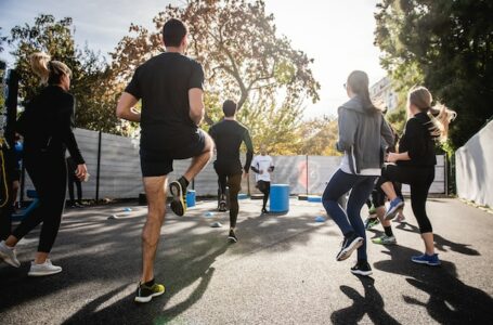 Perché fare sport – anche in azienda – salva la nostra salute e i sistemi sanitari