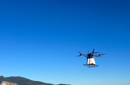 Droni per trasporto medicale: a Grottaglie la rotta più lunga mai testata
