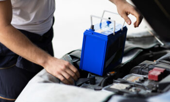 Batteria auto: come prolungarne la vita utile