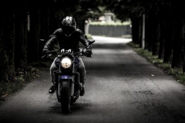 Moto, la passione per le due ruote non si arresta