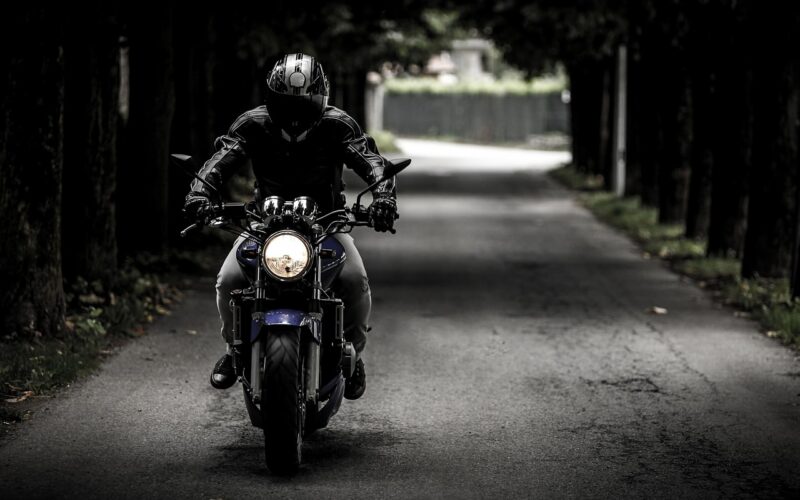 Moto, la passione per le due ruote non si arresta